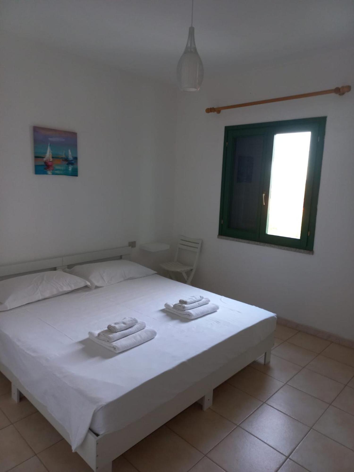 Residence La Funtana San Teodoro  Eksteriør bilde